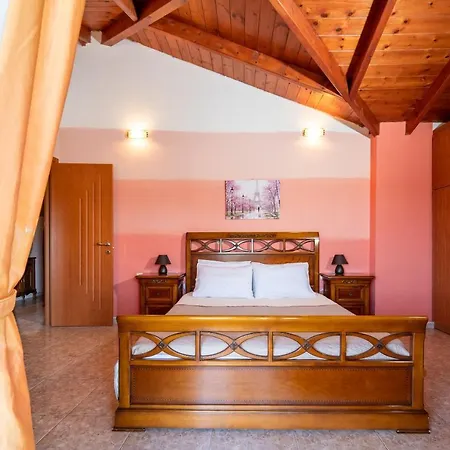 Mataragkas - 1km From Center, By Zantewize